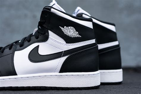 nike jordanhigh schwarz weiß|jordan 1 high kaufe.